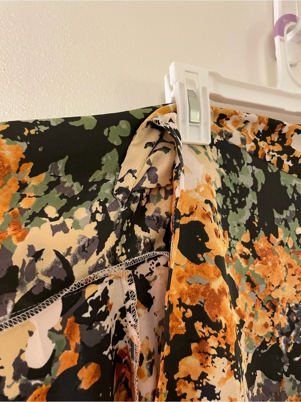 Floral Print Tie-Waist Jaspre Skirt in Navy Bloom